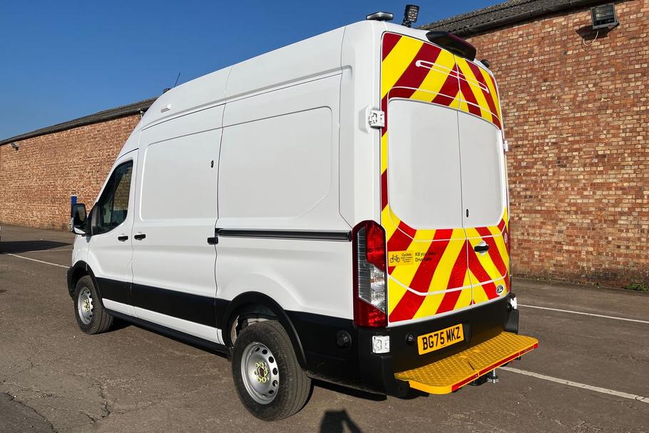 Used FORD TRANSIT BG75MKZ 23
