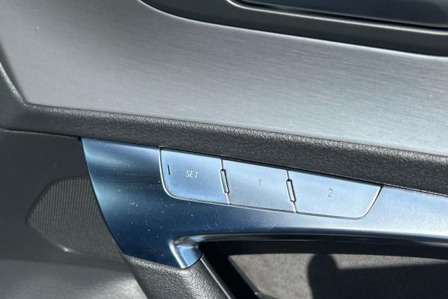 AUDI A6 Avant Photo 36