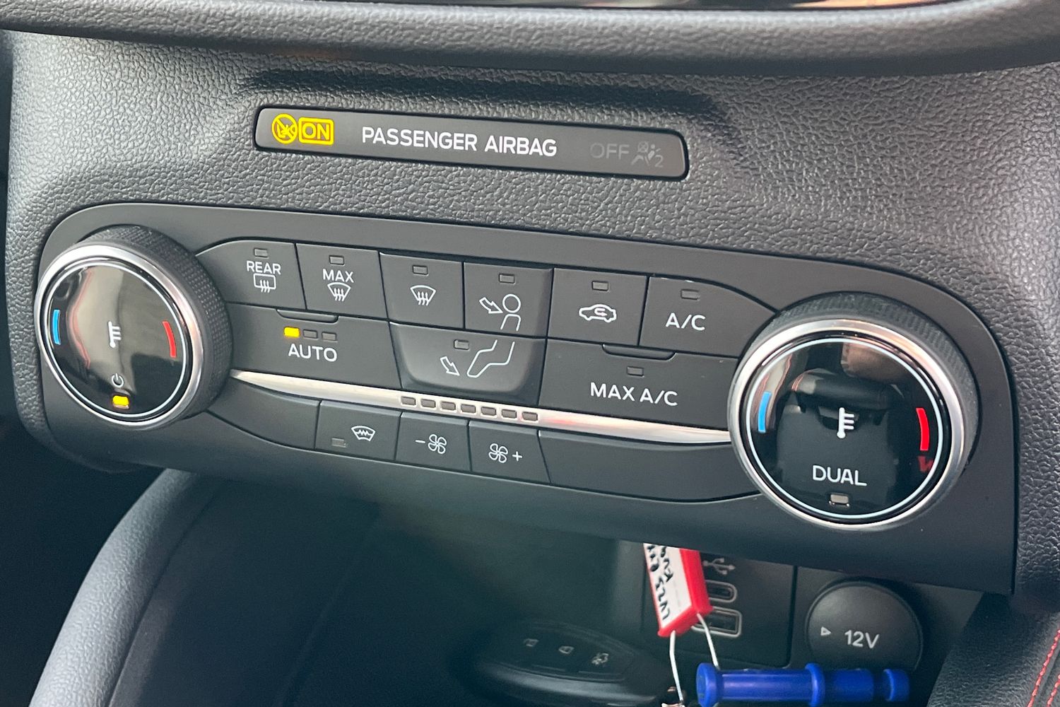 Ford Kuga Photo 37