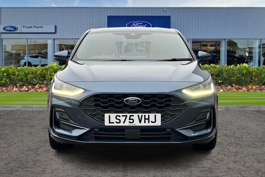 Ford Focus Photo autoimg-e71db67aa2e06c4a2d1a8c6406d4c57c31a896bf.jpg