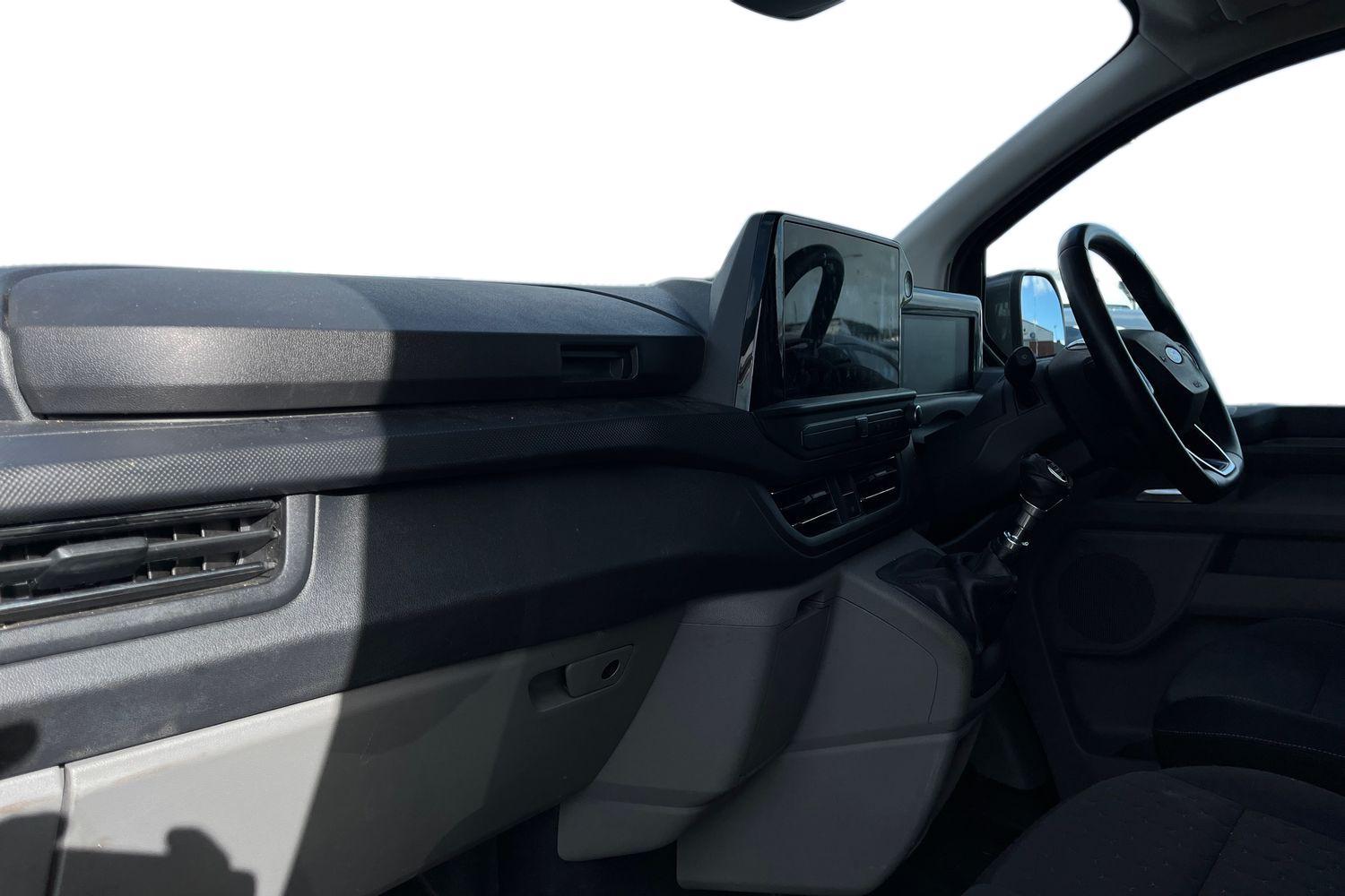 Ford Transit Custom Photo 2