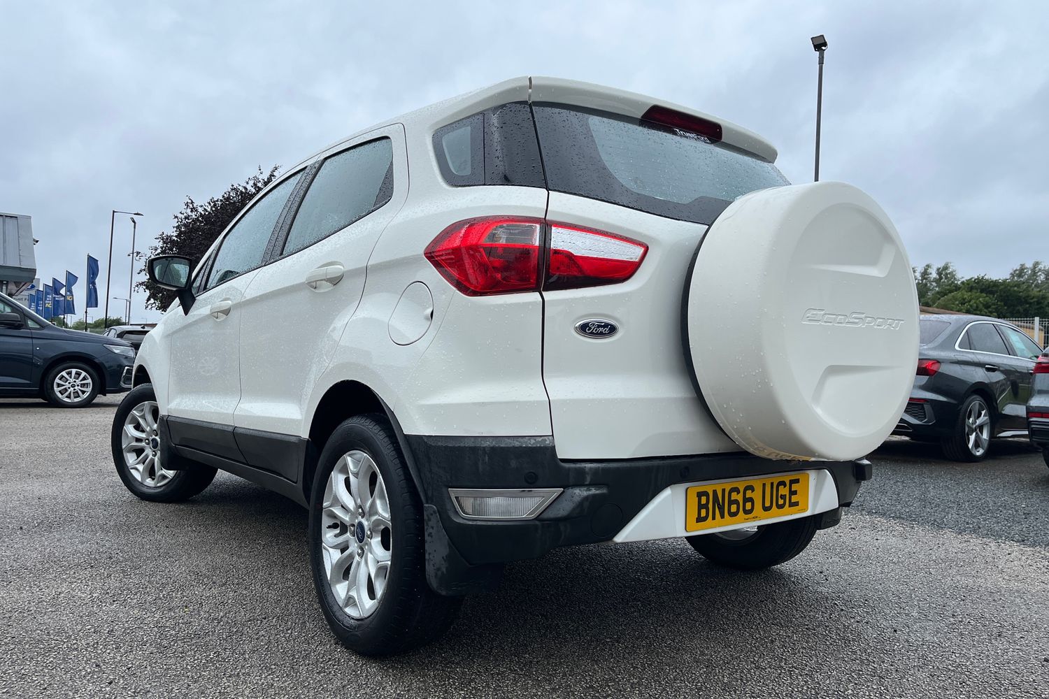 Ford EcoSport Photo 37