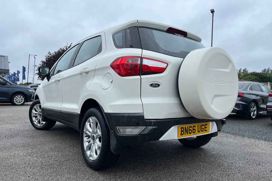 Ford EcoSport Photo autoimg-e723244b0c004f18503daf89e1b1c28103681d49.jpg