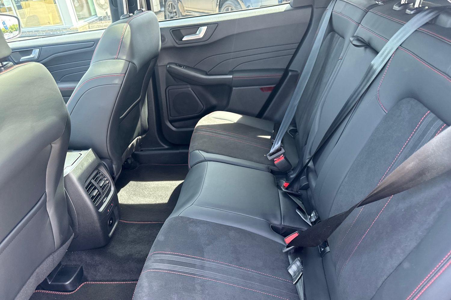Ford KUGA Photo 19