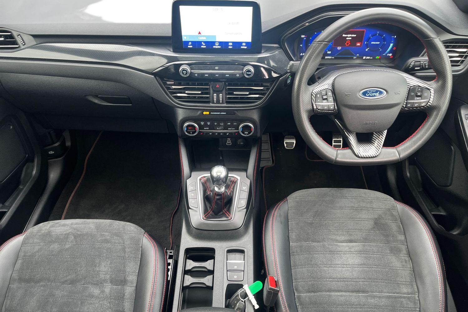 Ford KUGA Photo 9