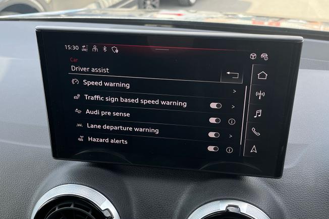 AUDI Q2 Photo 41