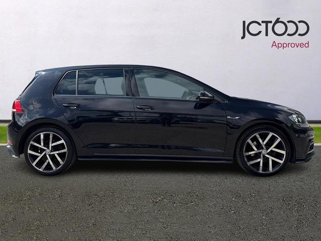 VOLKSWAGEN Golf Photo 4
