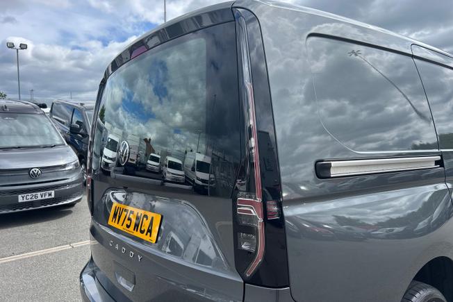 VOLKSWAGEN Caddy Maxi Photo 18