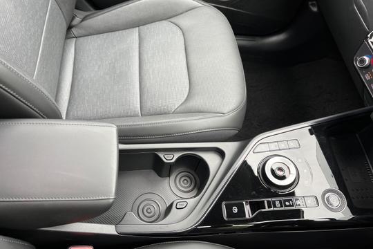 Kia Niro Photo autoimg-e733c5a9aa08df1ca6868bc184f30c775145d6fa.jpg