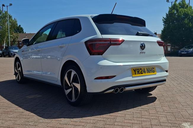 VOLKSWAGEN Polo Photo 27