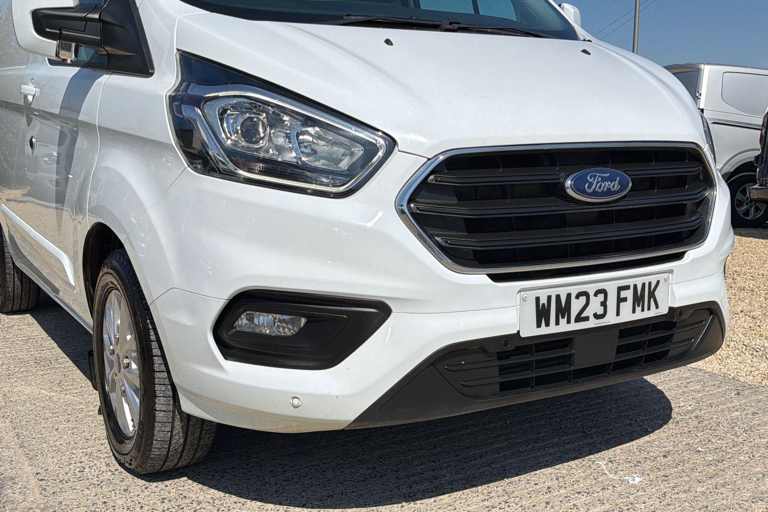Ford TRANSIT CUSTOM Photo 38