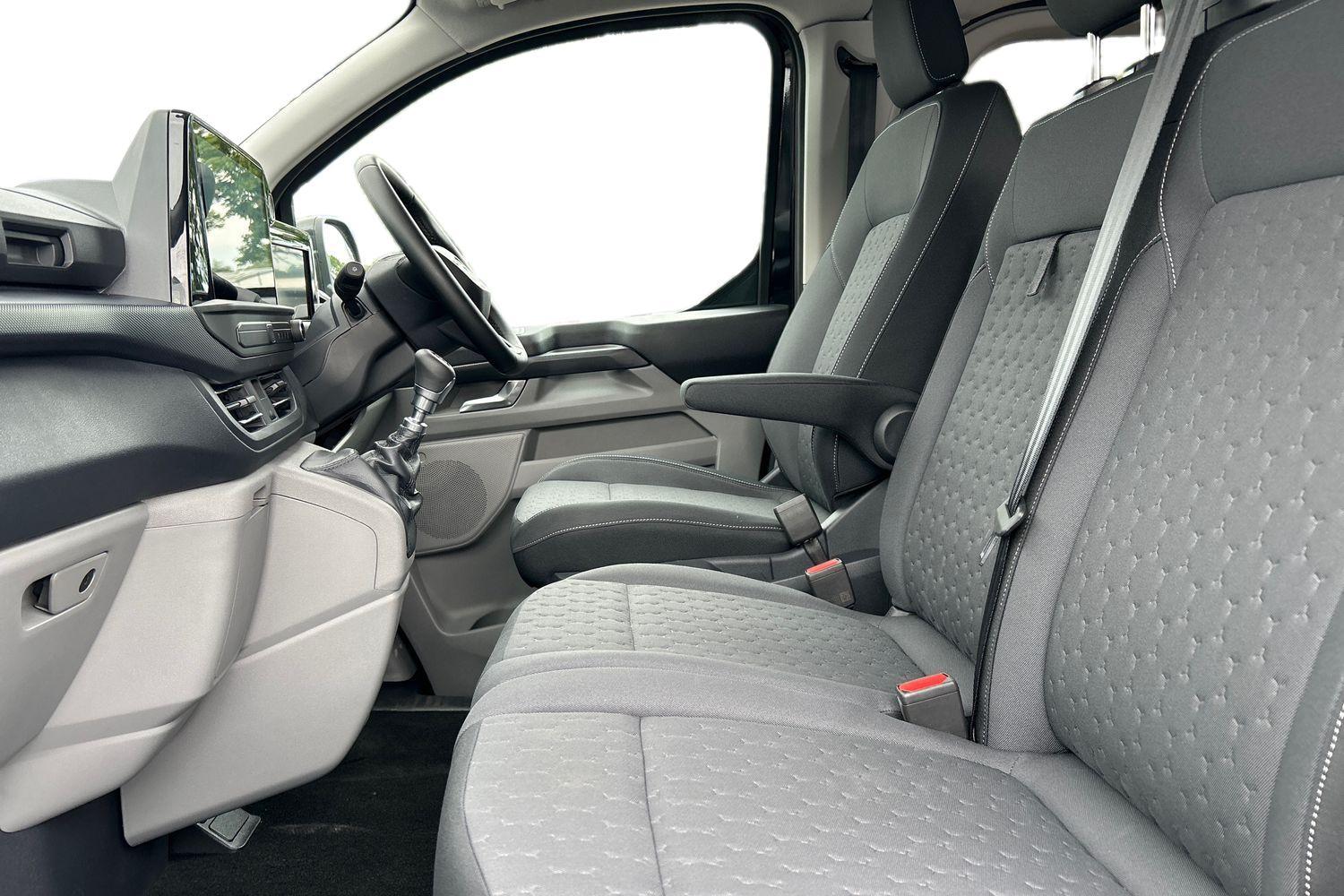 Ford TRANSIT CUSTOM Photo 10