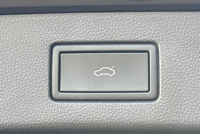 VOLKSWAGEN Arteon Photo 33