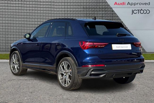 AUDI Q3 Photo 3
