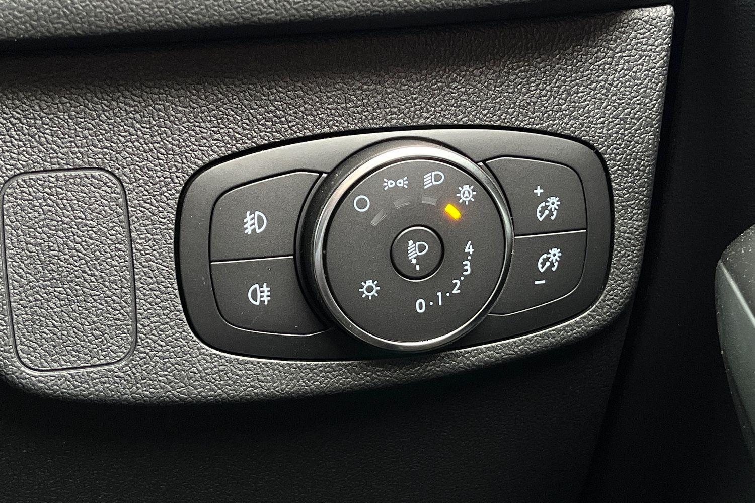 Ford Focus Photo 36