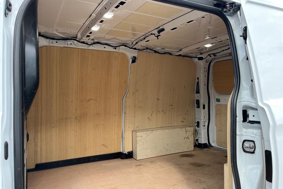 Used Ford TRANSIT CUSTOM WN75POU 4