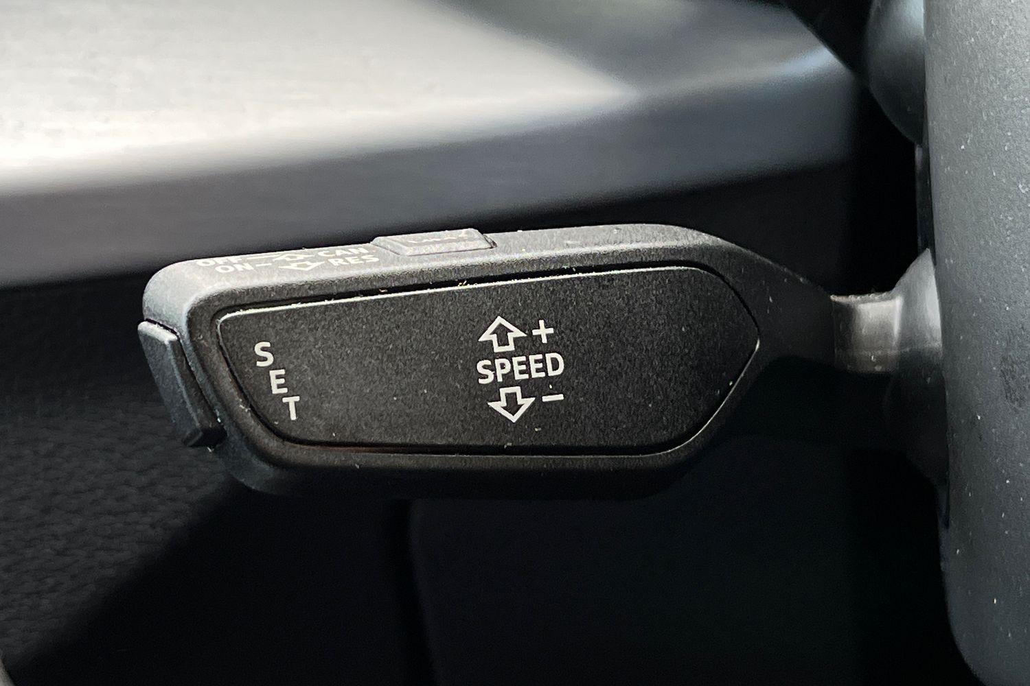 Audi Q2 Photo 36