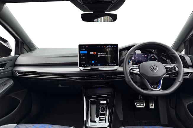VOLKSWAGEN Golf Photo 10
