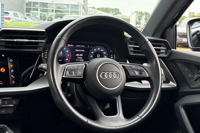 AUDI A3 Photo 39