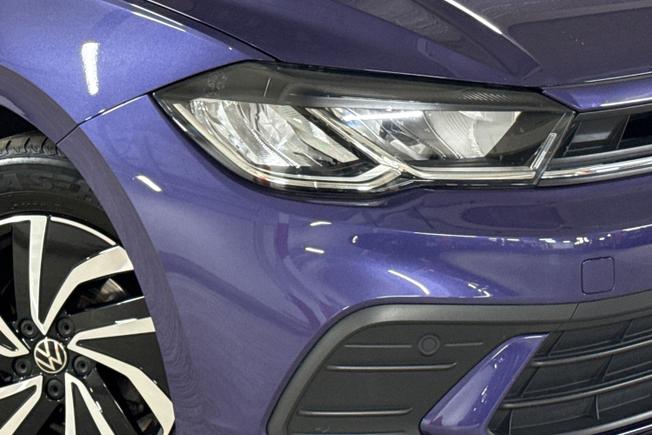 VOLKSWAGEN Polo Photo 19