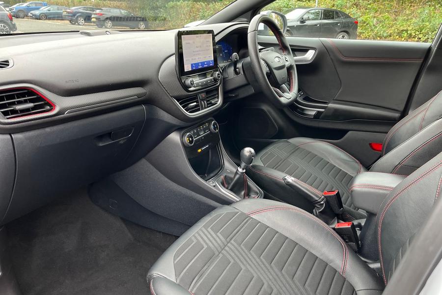 Ford PUMA Photo autoimg-e74ce0af955d1b3a9cb72f0bd94554c69c220153.jpg