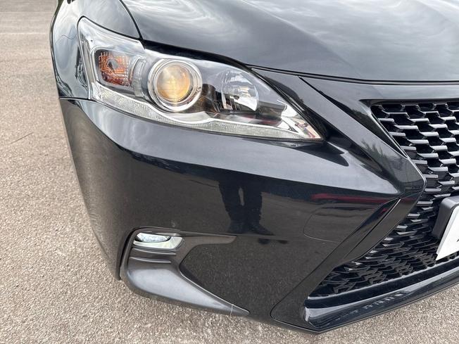 Lexus CT Photo 31
