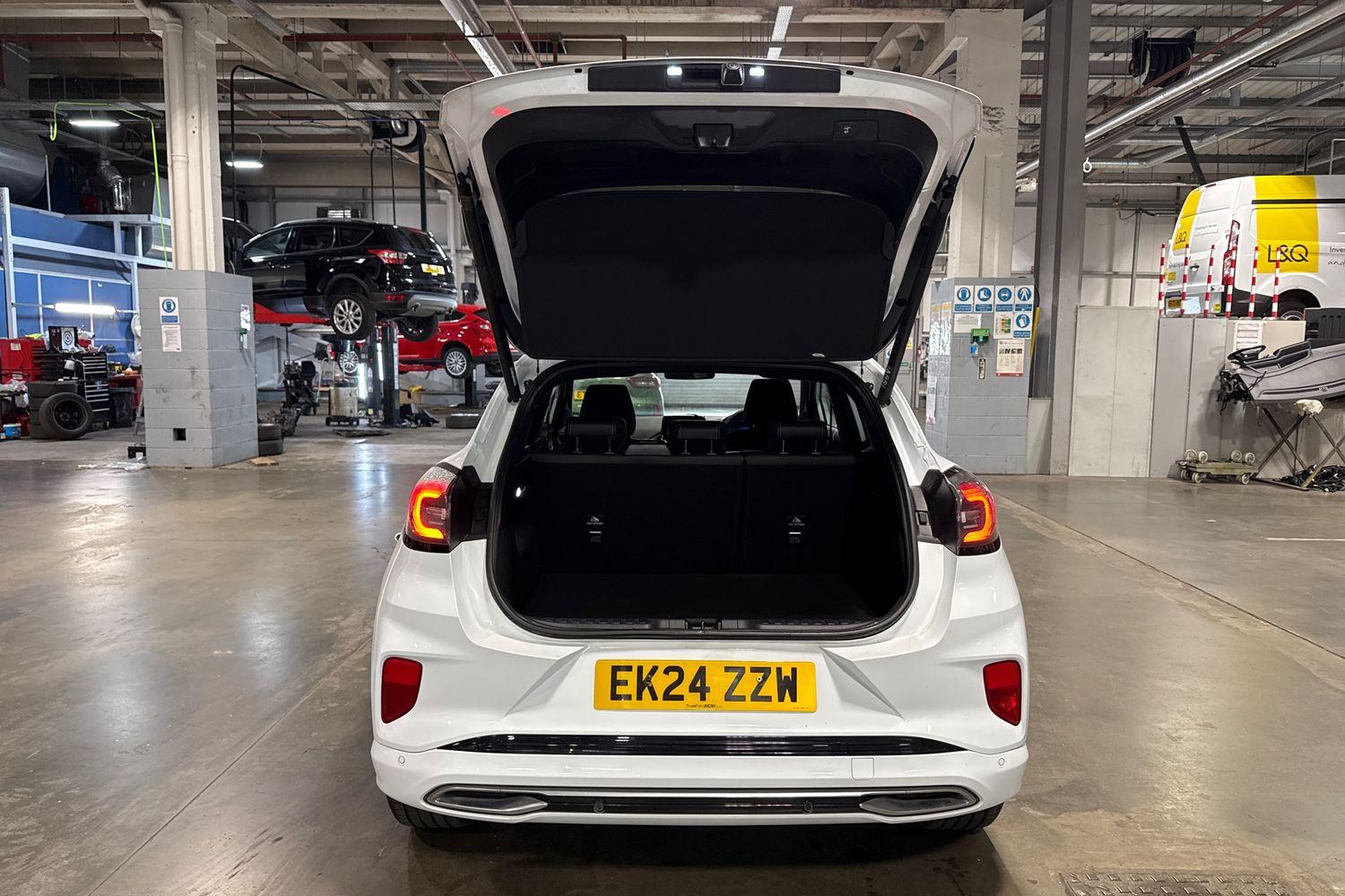 Ford PUMA Photo 20