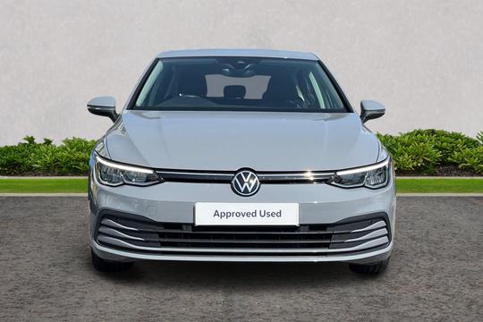 Volkswagen Golf Photo autoimg-e753966f350480a23893b0093bd80f48bb310ab6.jpg