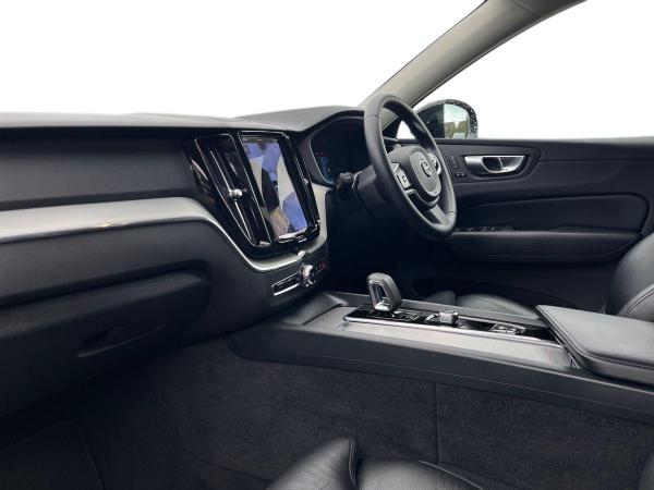Volvo XC60 Photo autoimg-e757cf18c7406a821c264785593ea1418af0332a.jpg