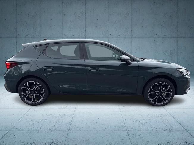 CUPRA Leon Photo 4