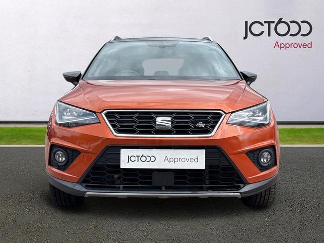 SEAT ARONA Photo 8