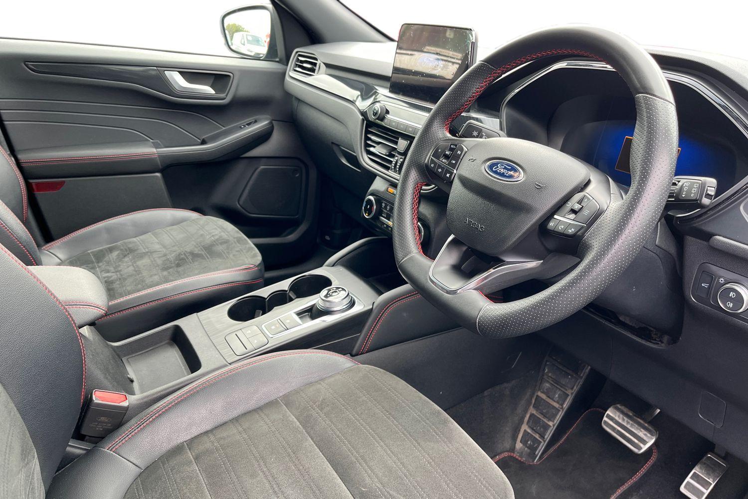 Ford KUGA Photo 8