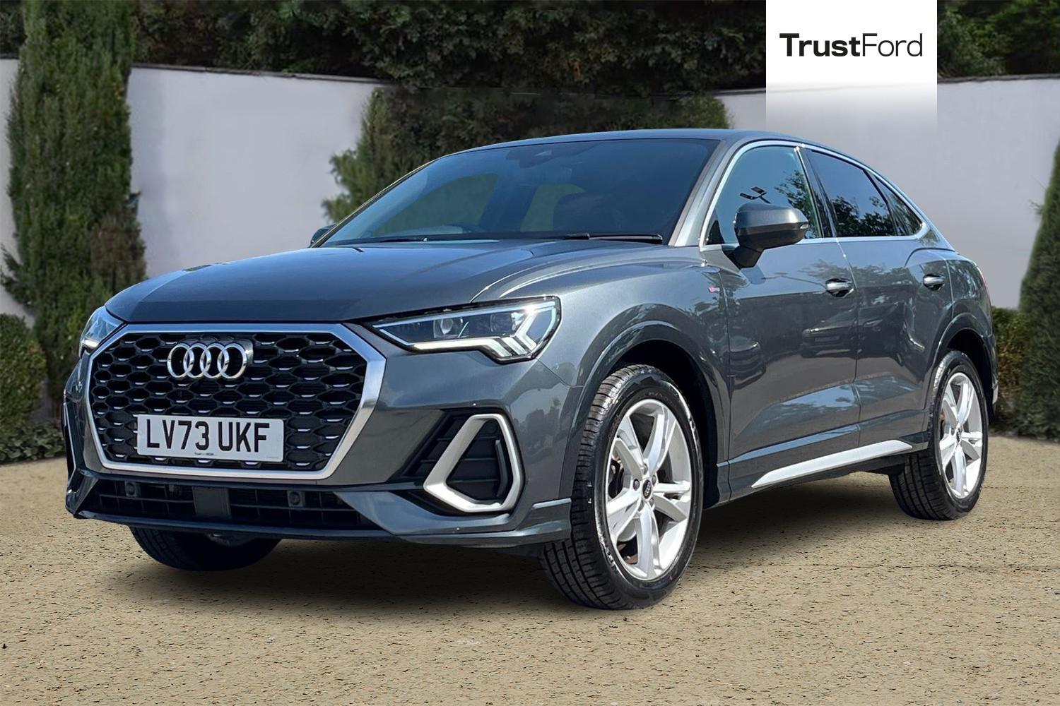 Audi Q3 Photo 4