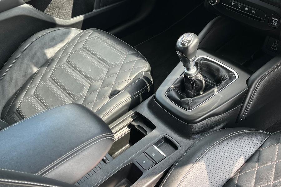 Ford Focus Photo autoimg-e7633acd4e28217868cef6c45846fd1a6ac8d9ad.jpg