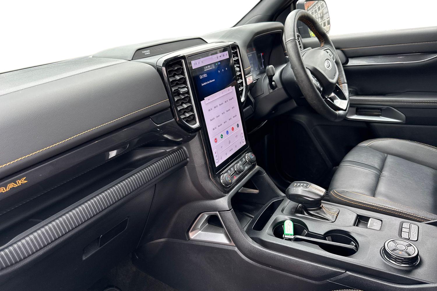 Ford RANGER Photo 2