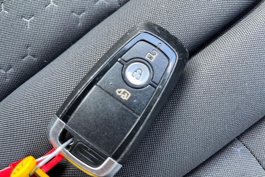 Used Ford TRANSIT CUSTOM DV73UPZ 19