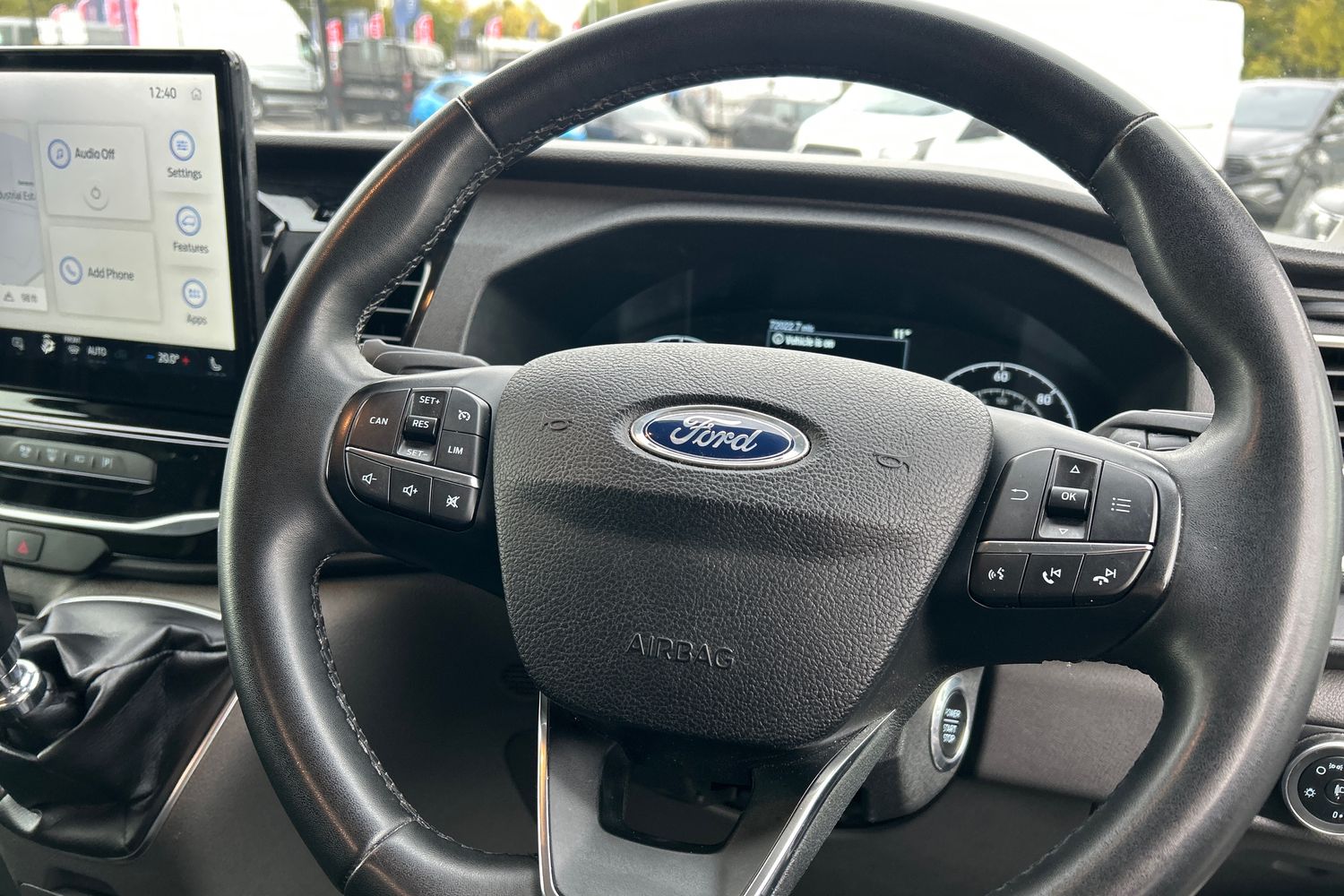 Ford Transit Photo 32