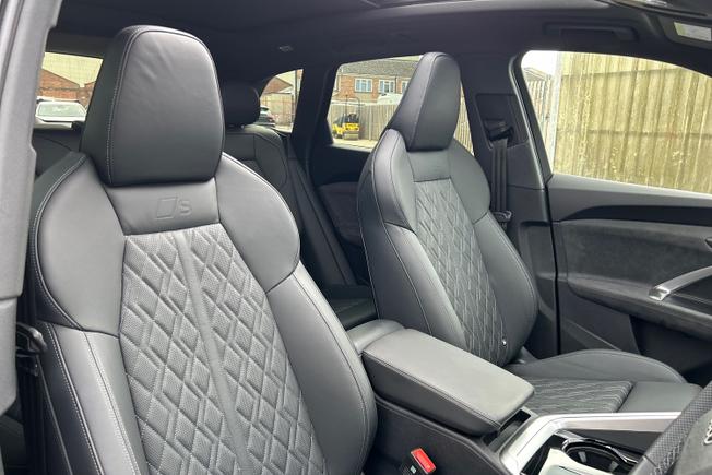 AUDI Sq5 Photo 44