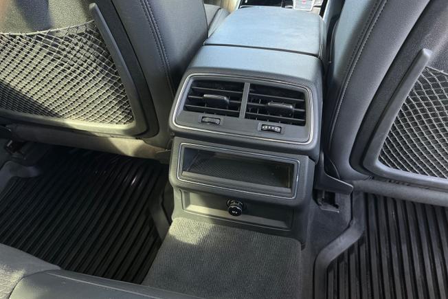 AUDI A6 Avant Photo 57
