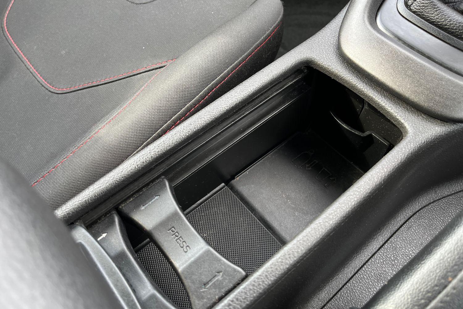Ford FOCUS Photo 31