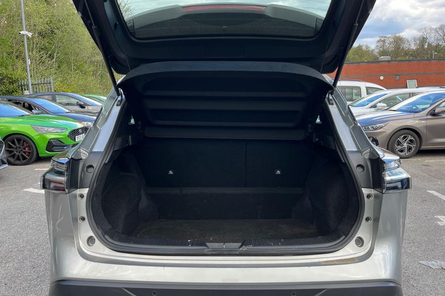 Nissan Qashqai Photo autoimg-e76e1bf05fd3d31b1436d18b647838c61c732af0.jpg