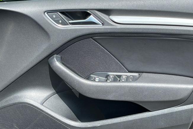 AUDI A3 Photo 40