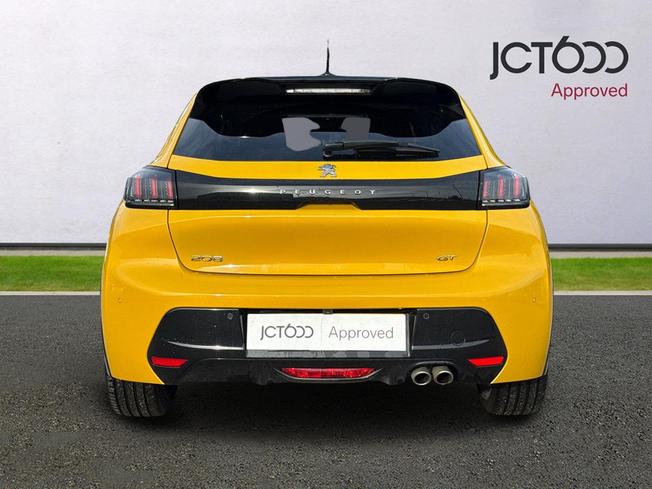 PEUGEOT 208 Photo 7