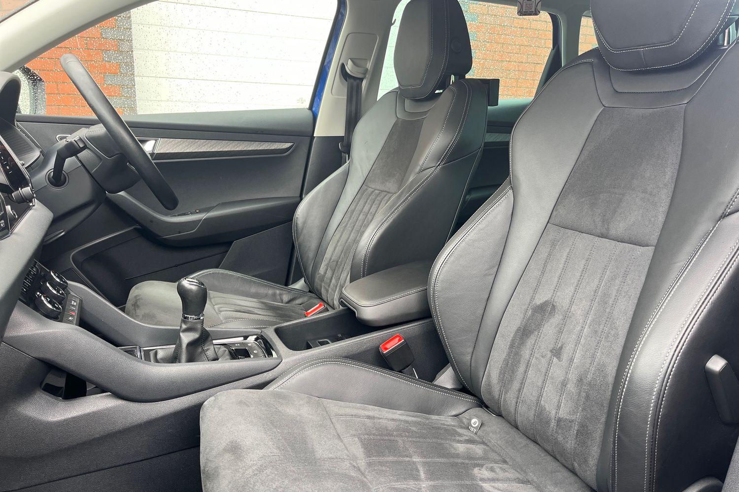 Skoda KAROQ Photo 18