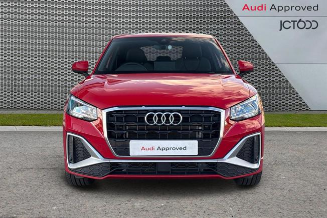 Audi Q2 Photo 8