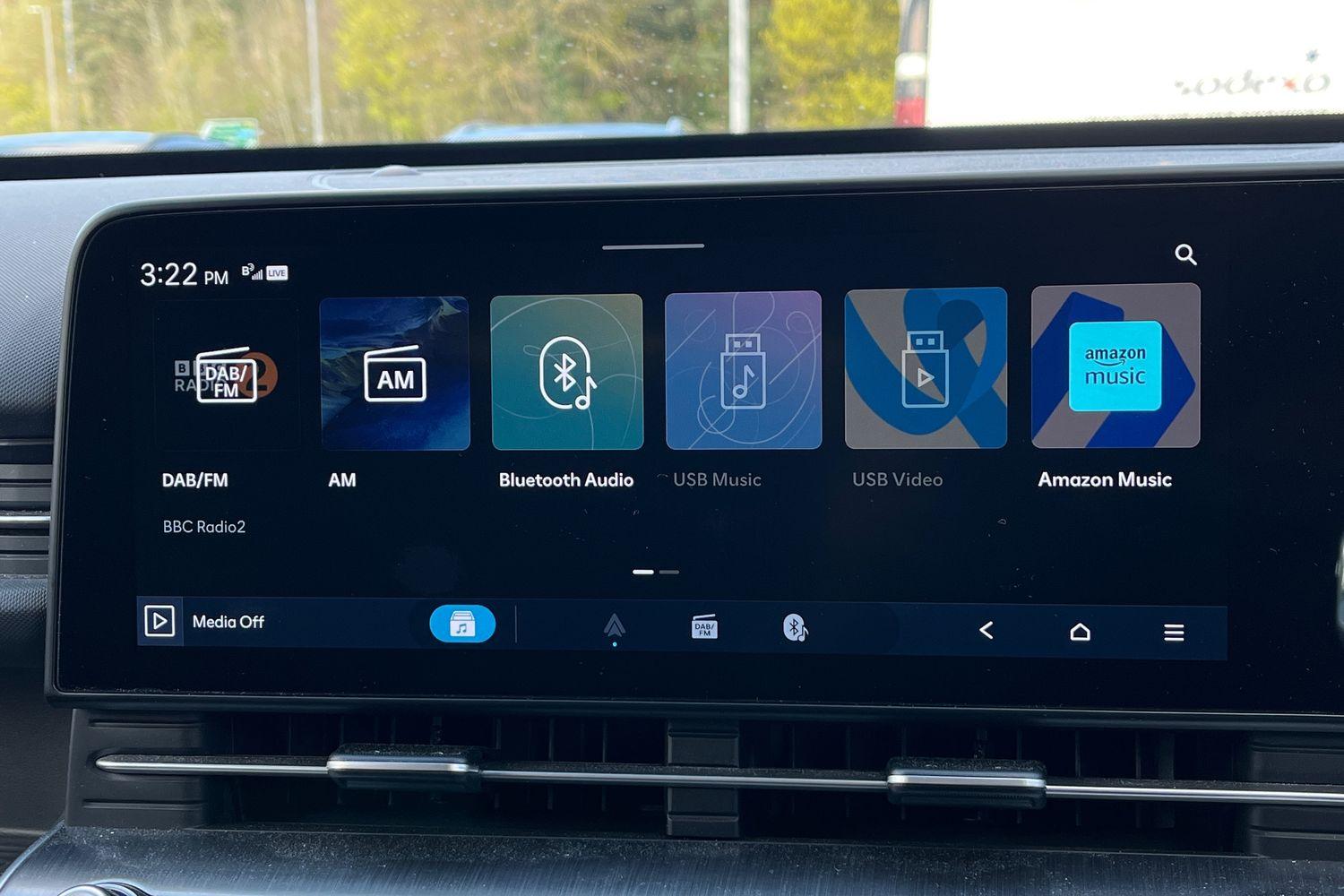 Hyundai Kona Photo 24