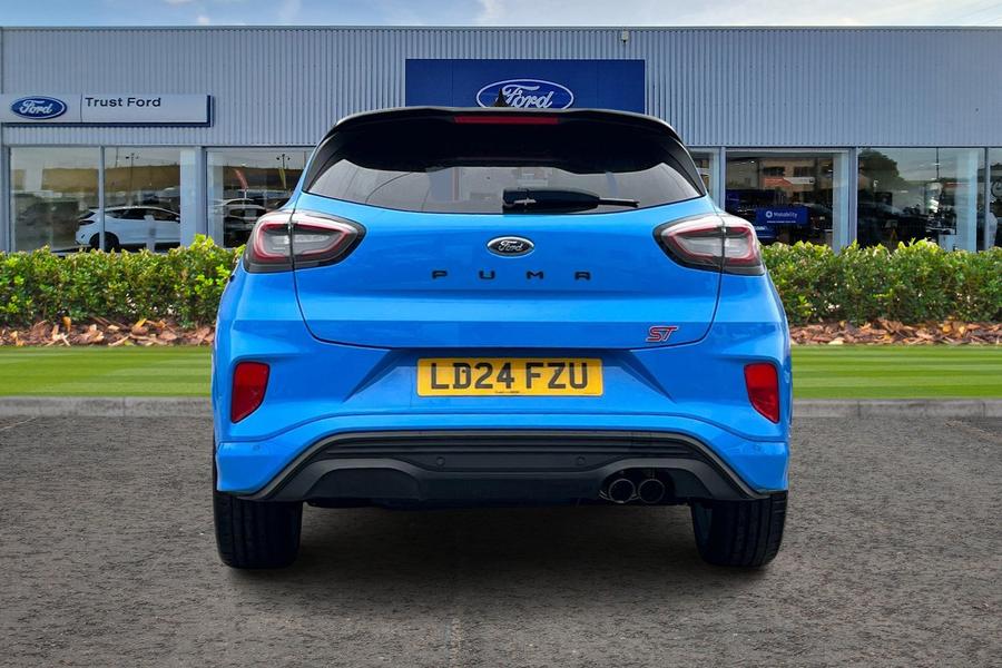 Ford PUMA Photo autoimg-e77eb94c4cbbebe3a0b8bf703ee3972252cb3c74.jpg