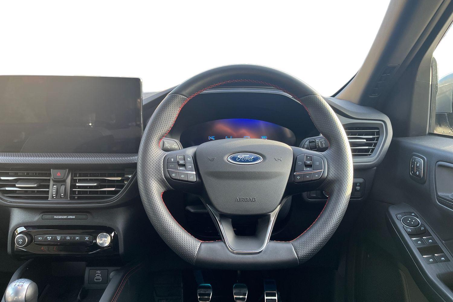 Ford KUGA Photo 10