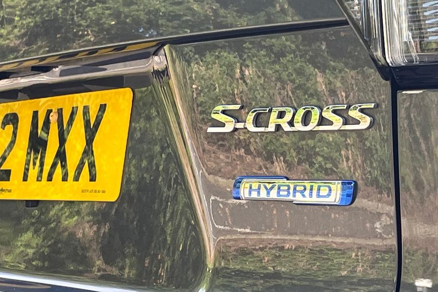 Suzuki S-Cross Photo autoimg-e78084ea313dc3ce56d2e55f23fd4590096923aa.jpg