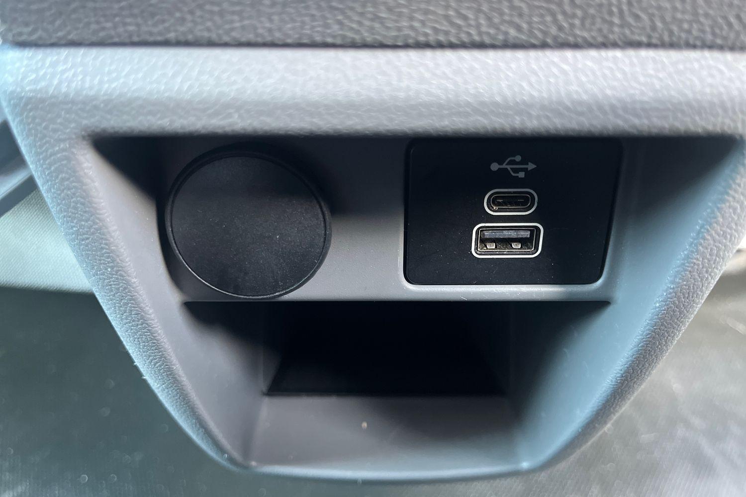 Ford TRANSIT CUSTOM Photo 35